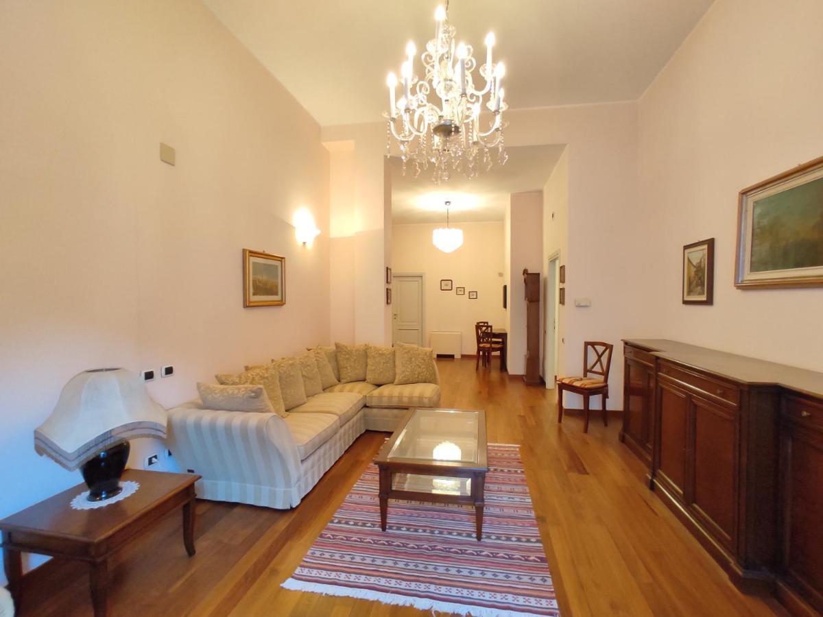 Castello Suite Turin Extérieur photo