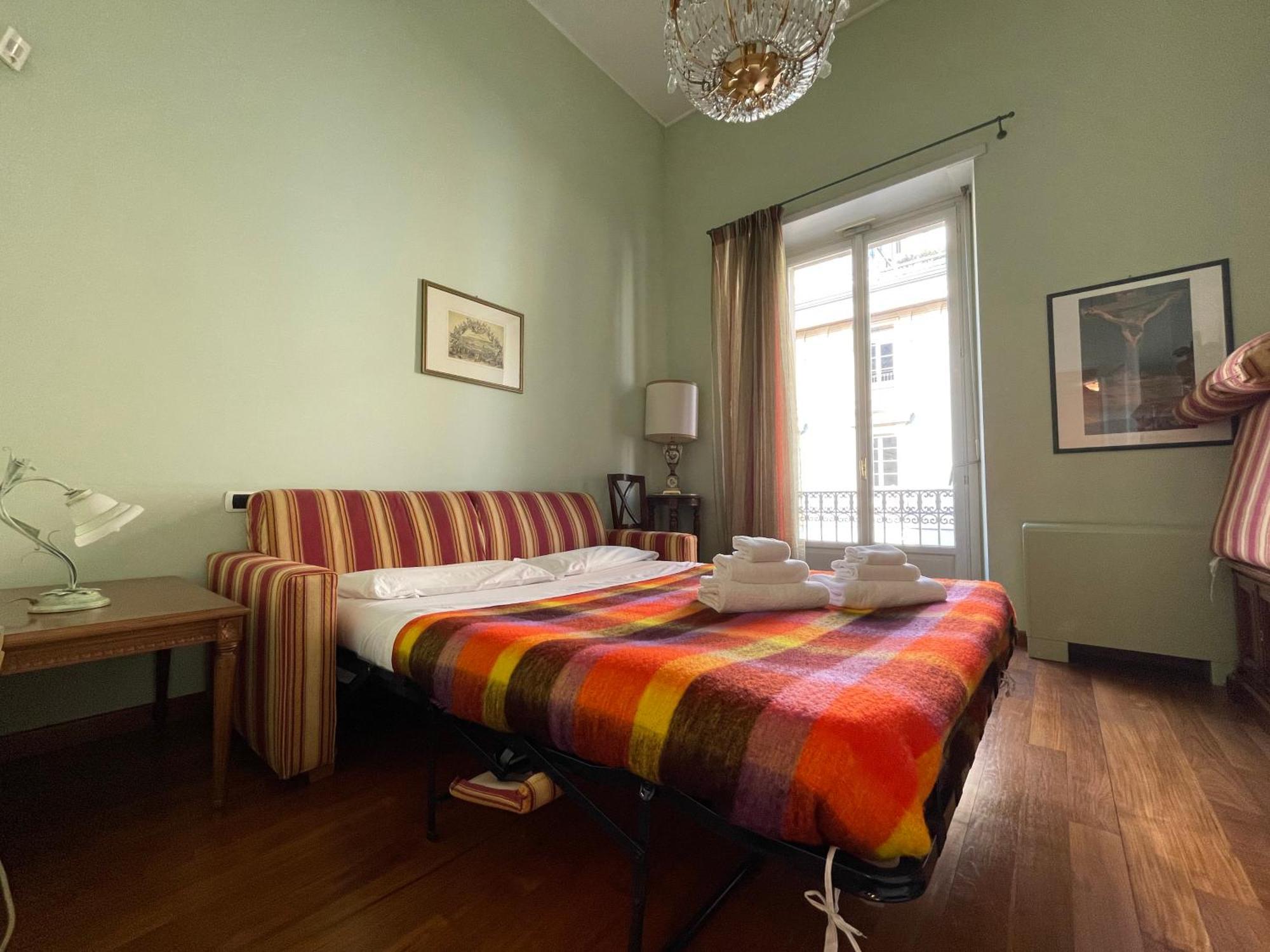 Castello Suite Turin Extérieur photo